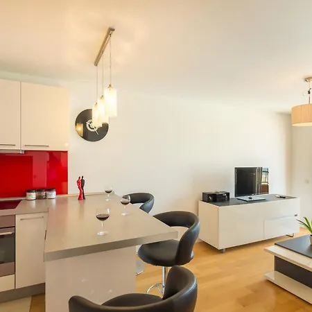 With Private Parking And Sea View * Dubrovnik